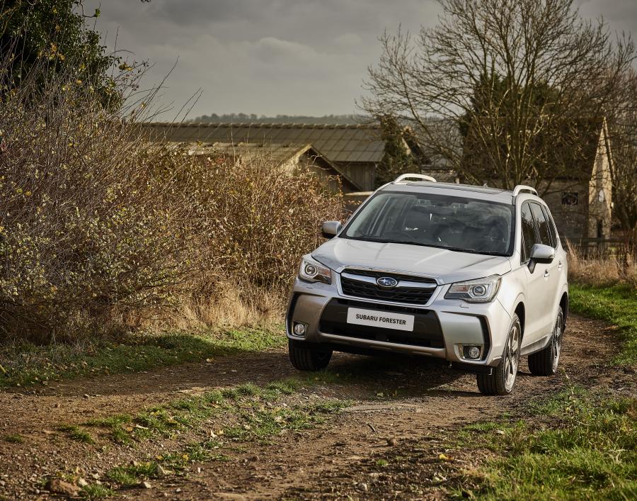  Subaru Forester 2.0XT 2016 года  (UK) (фото 27 из 30)